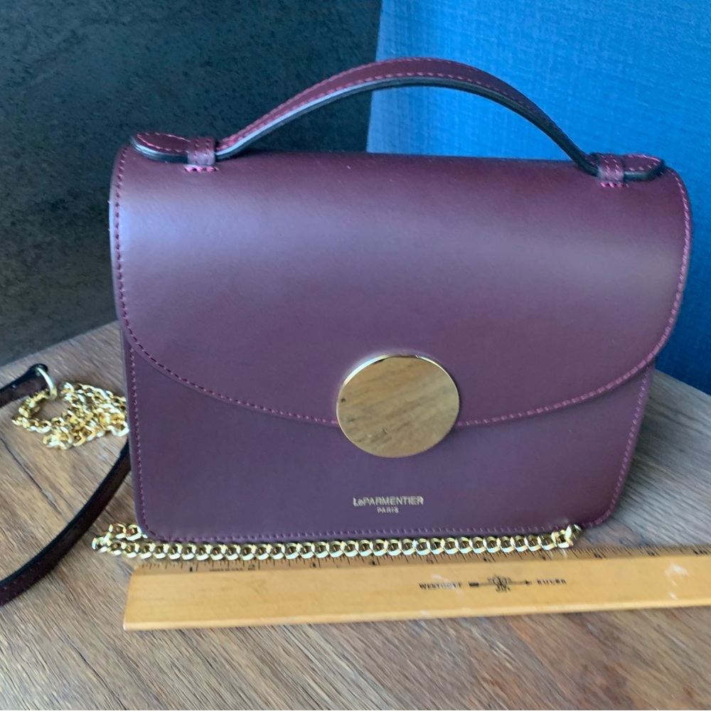 Le paramentier dark red